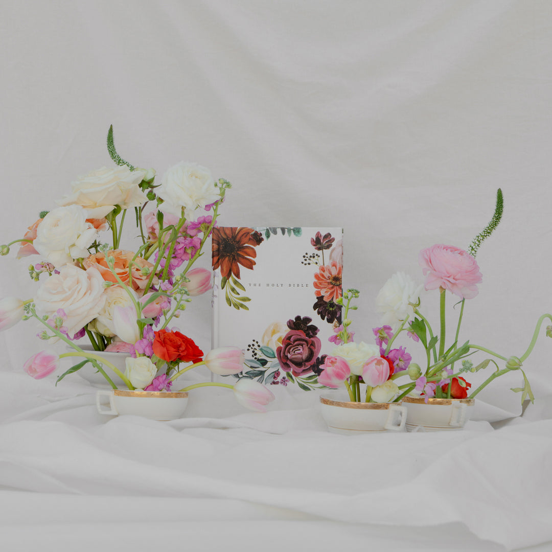 Madrid-NLT-Notetaking-Bible-Painted-Flower