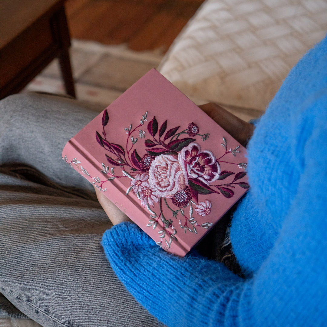 Rosedal-CSB-Notetaking-Bible-Embroidered-Pink-Flower-Bouquet-Hosanna-Revival