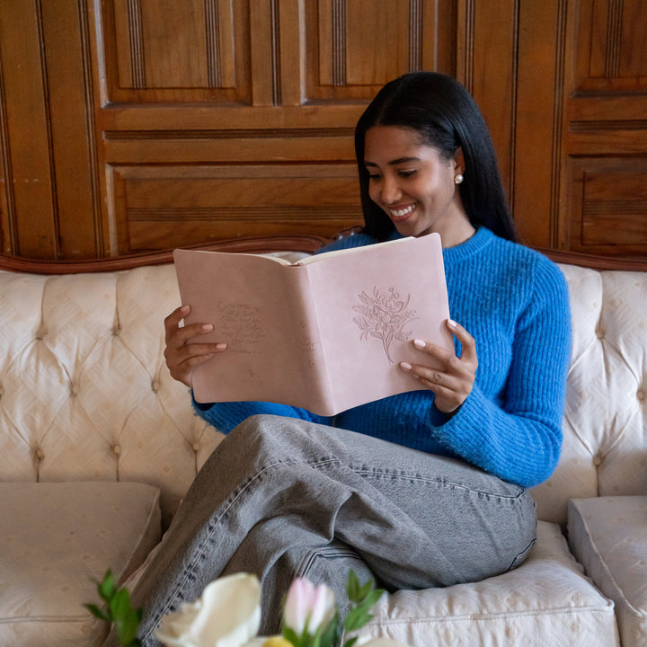 Shiloh-KJV-Notetaking-Bible-Large-Print-Pink-Floral-Suede-Leather-Hosanna-Revival