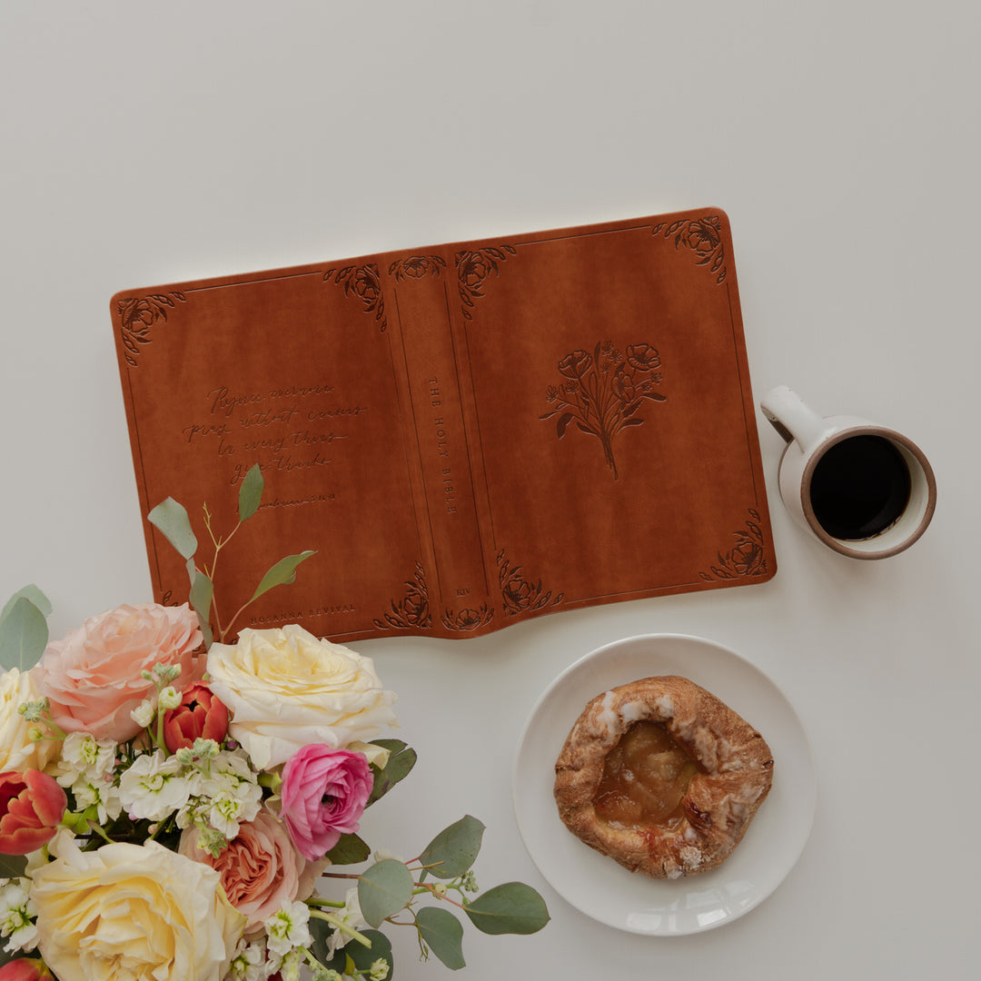 Vienna-KJV-Large-Print-Notetaking-Bible-Leather-Flower-Red-Letter