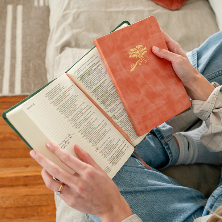 Summerside-Notebook-Minimal-Leather-Hosanna-Revival