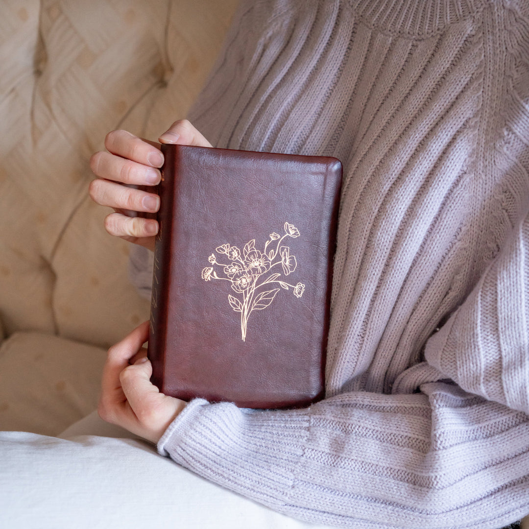 Yorkshire-NLT-Compact-Bible-Leather-Gold-Foil-Bouquet-Hosanna-Revival