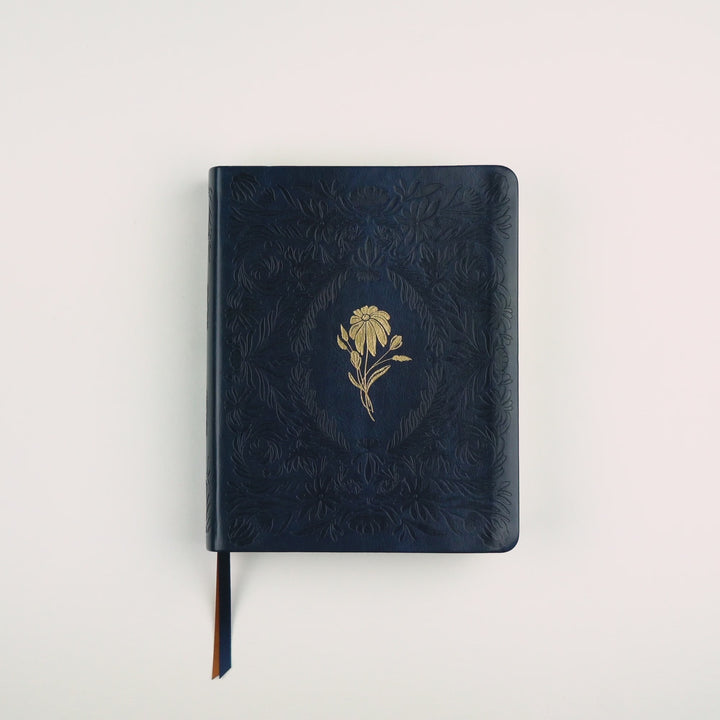 NLT Notetaking Bible: Versailles Theme
