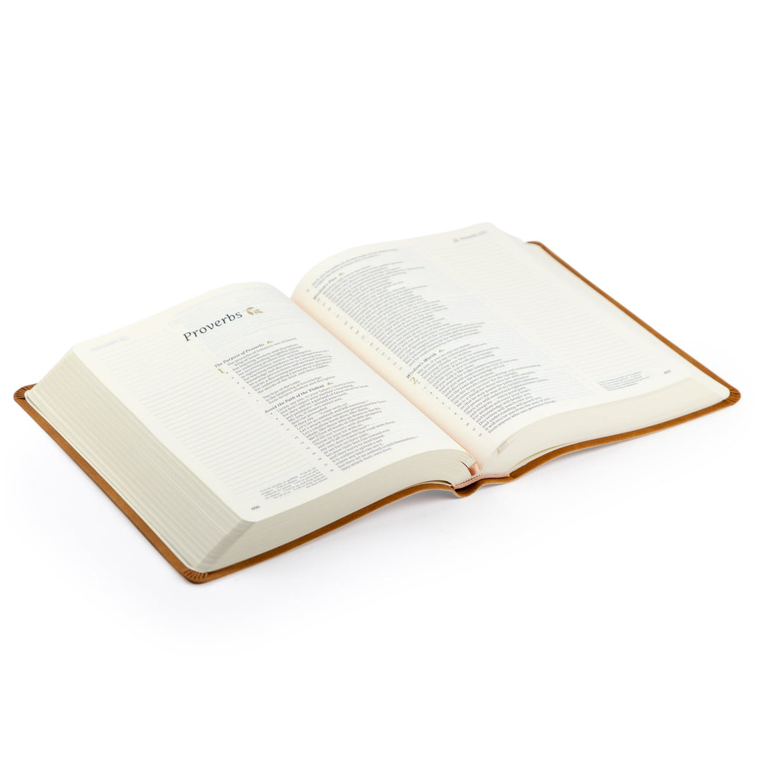 Amelia-CSB-Notetaking-Bible-Floral-Leather-Hosanna-Revival