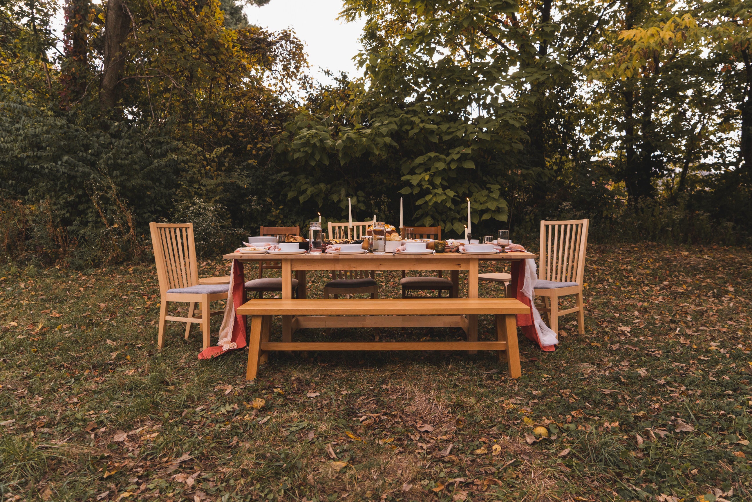 Come to the Table: Holiday 2022 Devotional