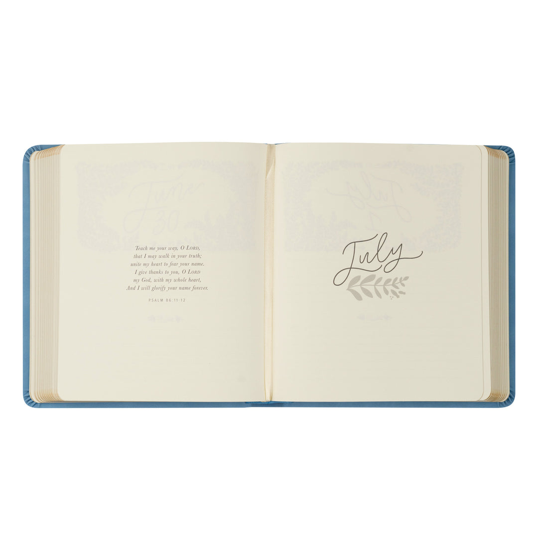 One Thing I Ask 5-Year Prayer Journal: Bethany Theme