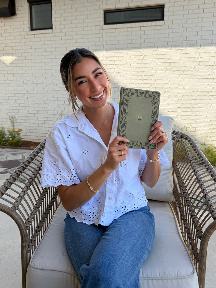 The Abide Notebook: Hosanna Revival x Jeanine Amapola